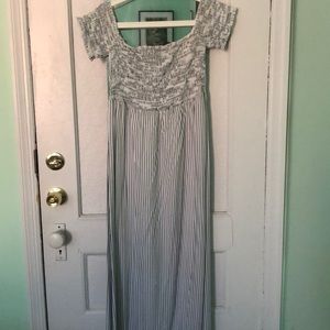 Chelsea & Theodore off-the-shoulder maxi dress